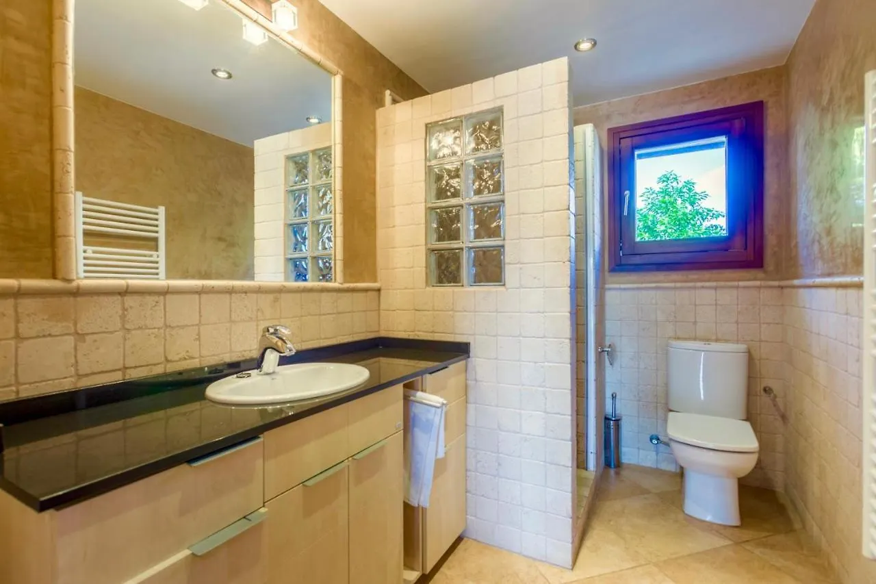 Villa Mastaguera Roger By Sealand Villas Pollenca Spain